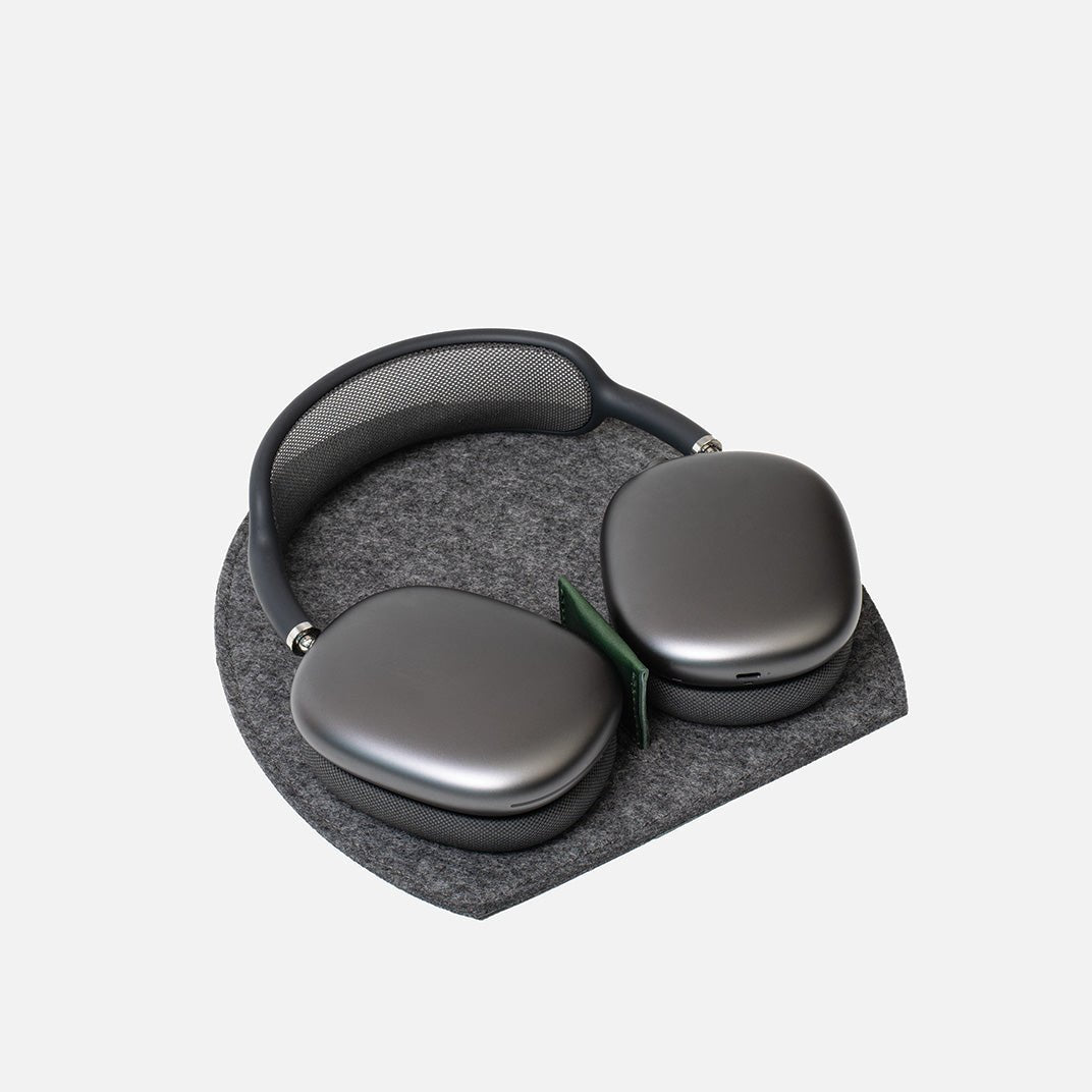 Felt AirPods Max Rest Station 2.0 - PhoneStyle